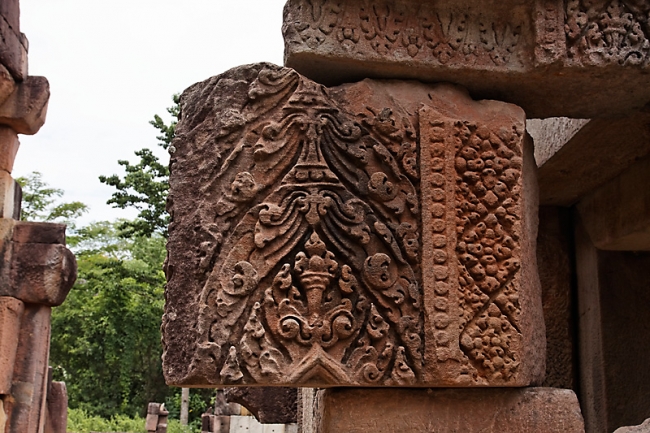 27-Prasat Ta Muen Thom-022